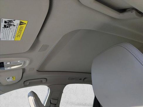 Certified 2023 Volvo XC60 T8 Ultimate w/ Climate Package image 16