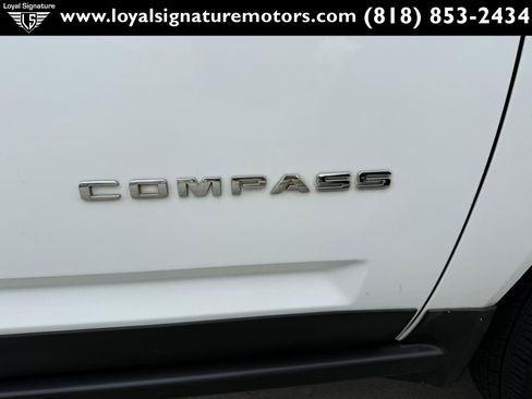 Used 2011 Jeep Compass Latitude image 26