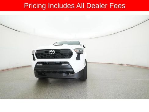 New 2025 Toyota Tacoma TRD Sport RWD image 31