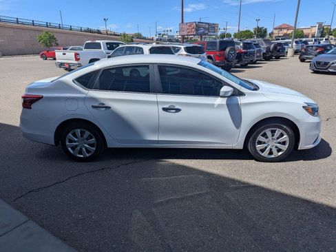 Used 2016 Nissan Sentra S FWD image 6