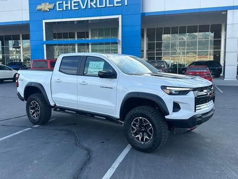 New 2026 Chevrolet Colorado ZR2 w/ Technology Package AWD/4WD image 28