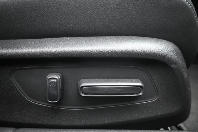 Used 2022 Honda Civic Touring image 16