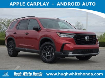 Used 2025 Honda Pilot TrailSport