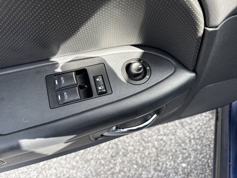 Used 2013 Dodge Challenger R/T image 27