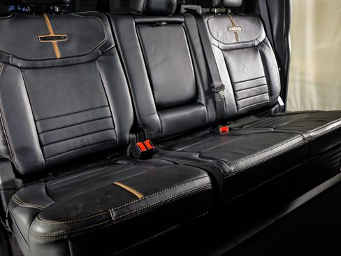 Used 2024 Ford F350 Platinum image 31