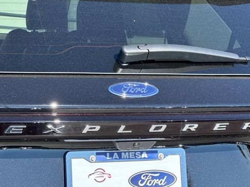 New 2026 Ford Explorer Active w/ Active Comfort Package image 27