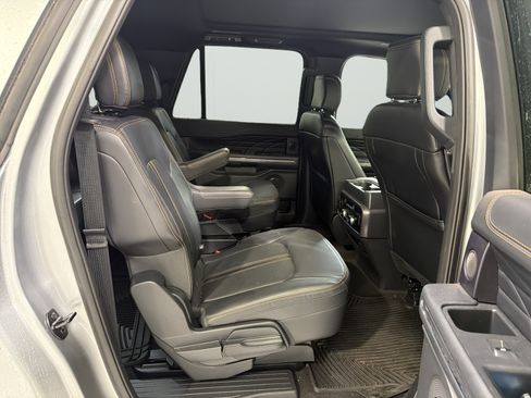 Used 2023 Ford Expedition Max Platinum AWD/4WD image 12