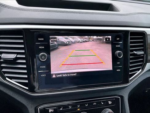 Used 2023 Volkswagen Atlas SE image 27