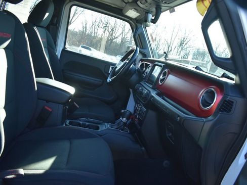 Used 2022 Jeep Wrangler Unlimited Rubicon image 17