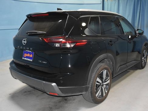Certified 2026 Nissan Rogue SL AWD/4WD image 24