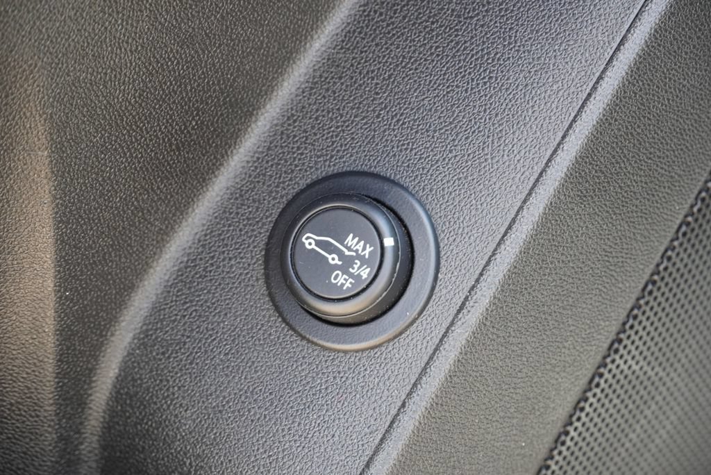 Used 2023 Chevrolet Equinox LT AWD/4WD image 22