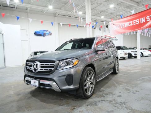 Used 2017 Mercedes-Benz GLS 450 4MATIC w/ Premium Package image 4