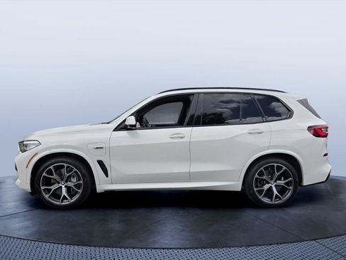 Used 2022 BMW X5 xDrive45e w/ M Sport Package AWD/4WD image 3