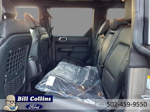 New 2025 Ford Bronco Badlands w/ Sasquatch Package image 5