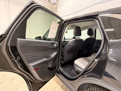 Used 2022 Ford Escape SE AWD/4WD image 29