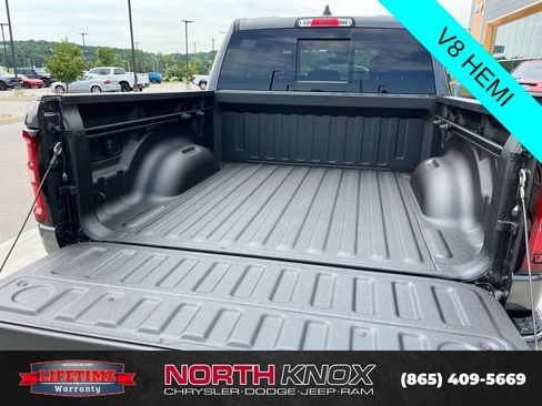 New 2026 RAM 1500 Big Horn AWD/4WD image 18