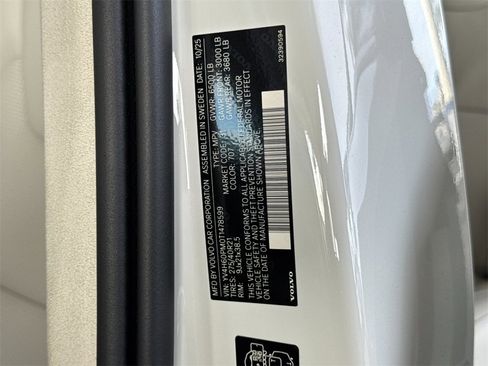 New 2026 Volvo XC90 T8 Ultra w/ Lounge Package image 29