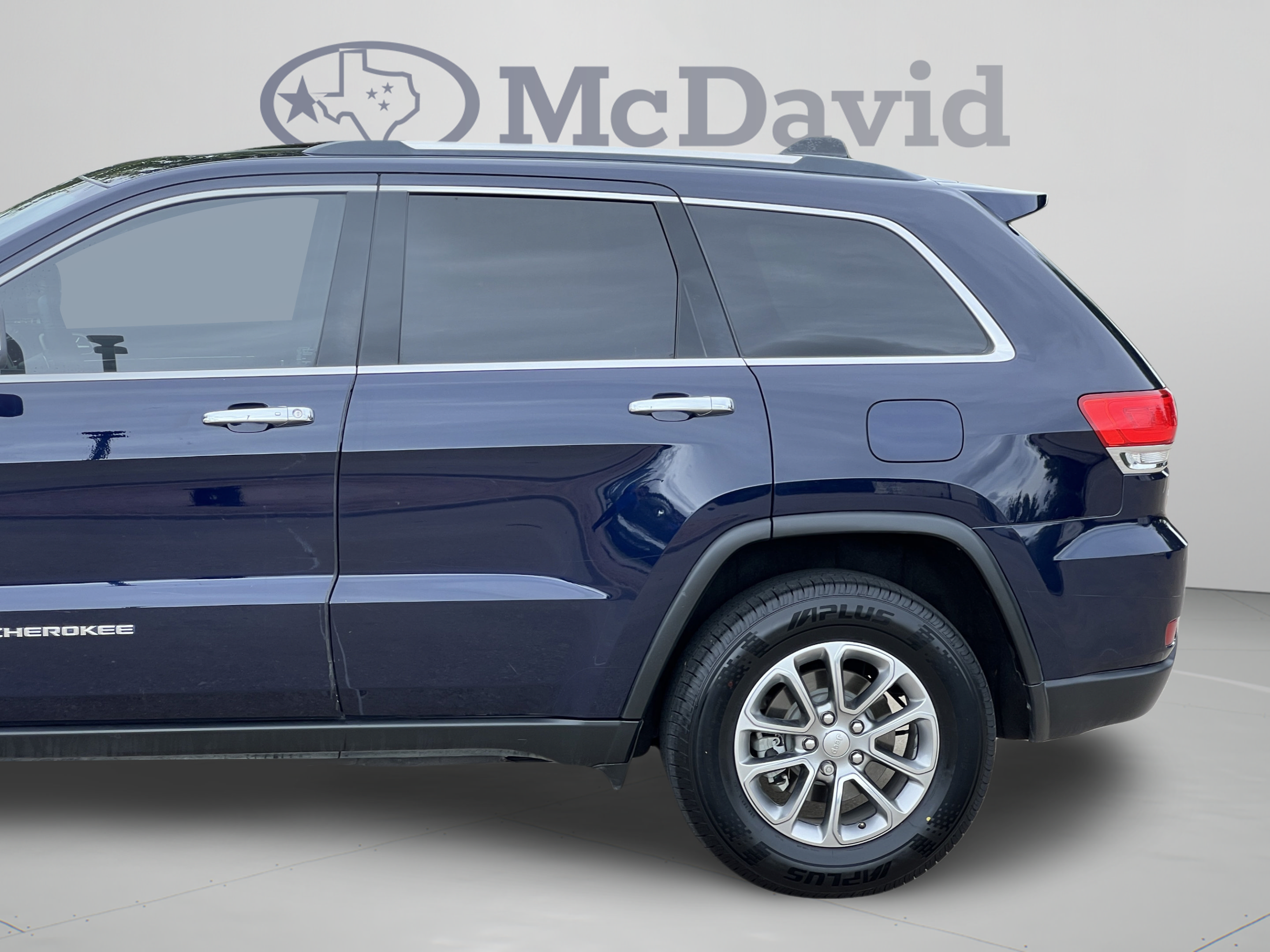 Used 2016 Jeep Grand Cherokee Limited w/ Luxury Group II AWD/4WD image 32