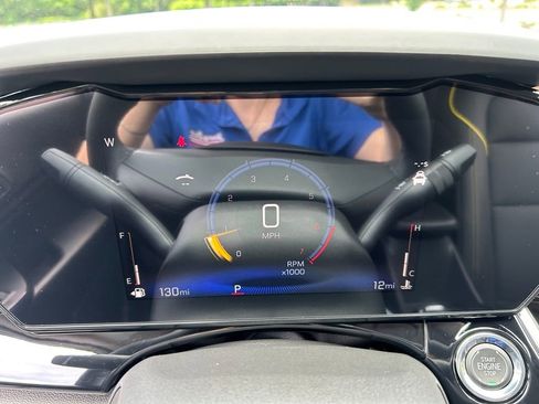 New 2026 Chevrolet Trax ACTIV w/ Sunroof Package FWD image 25