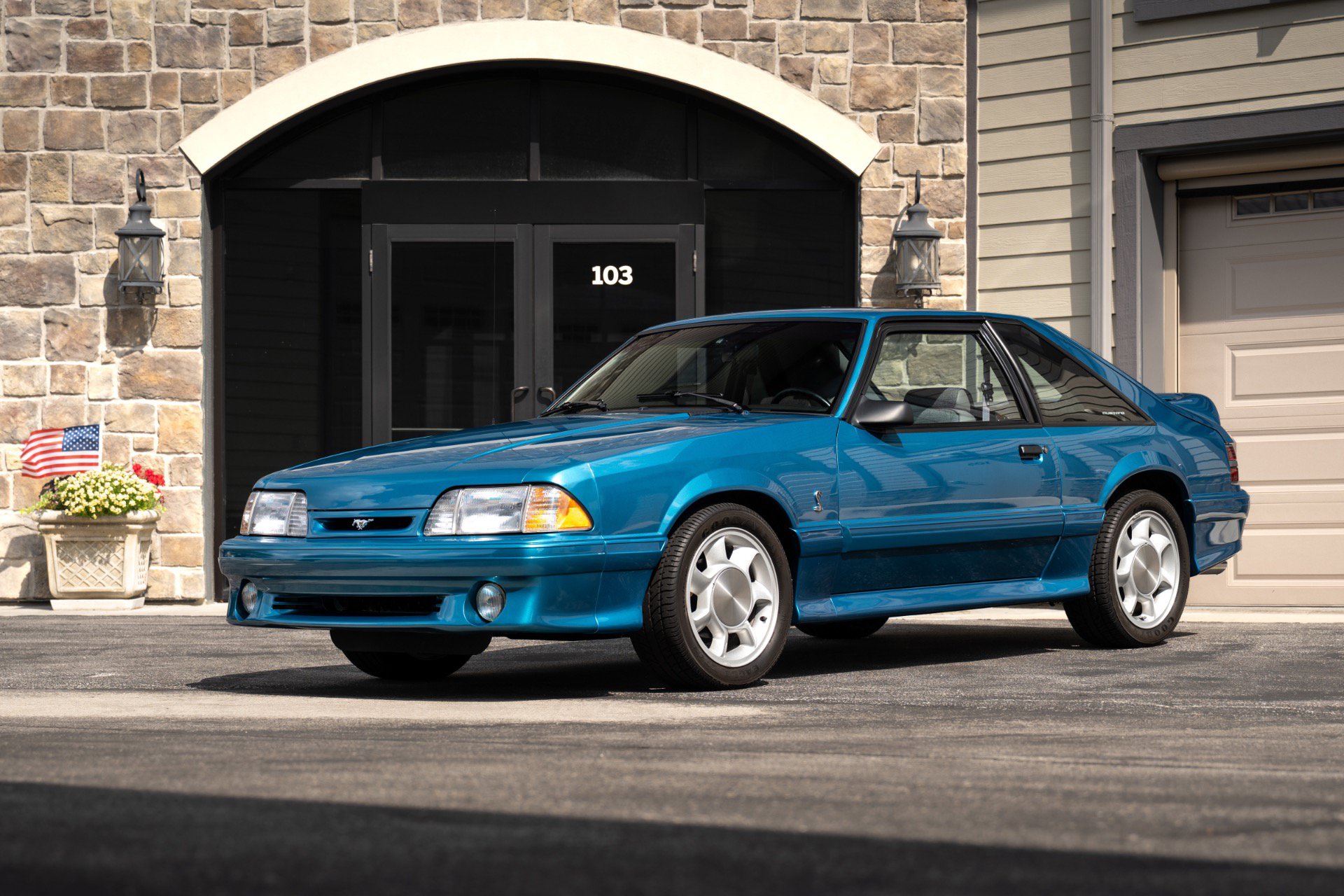 Used 1993 Ford Mustang Cobra RWD image 15