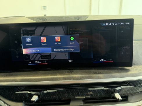 Used 2023 BMW X7 xDrive40i w/ Executive Package image 21