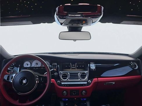 Certified 2018 Rolls-Royce Ghost RWD image 13