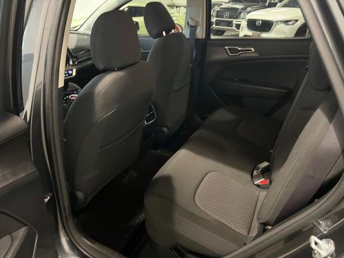 Used 2023 Kia Sportage LX AWD/4WD image 27