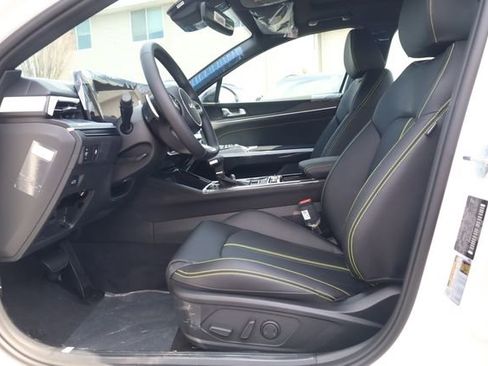 New 2026 Kia K5 GT FWD image 13
