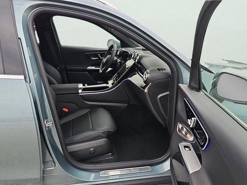 New 2026 Mercedes-Benz GLC 300 4MATIC image 12