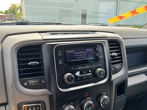 Used 2019 RAM 1500 Express AWD/4WD image 23