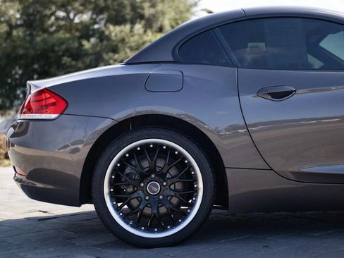 Used 2011 BMW Z4 sDrive30i RWD image 27