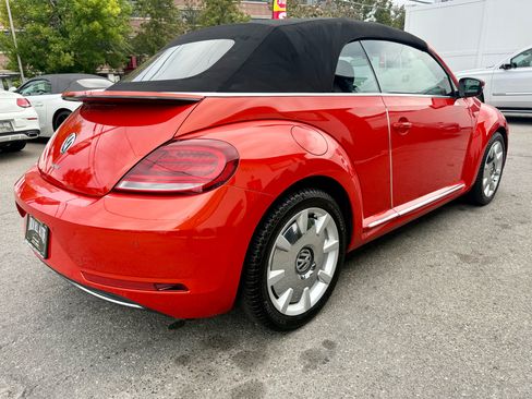 Used 2018 Volkswagen Beetle 2.0T SE image 5