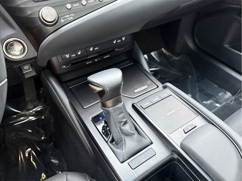 Used 2021 Lexus ES 350 w/ Premium Package FWD image 37