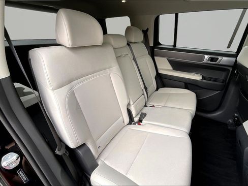 Used 2026 Hyundai Santa Fe SE image 24