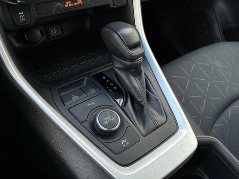 Used 2024 Toyota RAV4 XLE w/ Convenience Package image 19