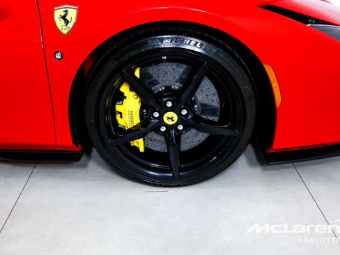 Used 2020 Ferrari F8 Tributo RWD image 29