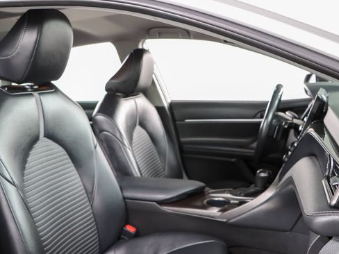 Used 2024 Toyota Camry SE FWD image 26