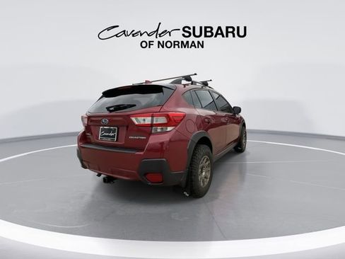Used 2019 Subaru Crosstrek 2.0i Premium image 2