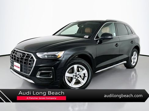 Used 2023 Audi Q5 2.0T Premium w/ Convenience Package image 1