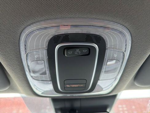 New 2026 Hyundai Elantra Hybrid FWD image 35