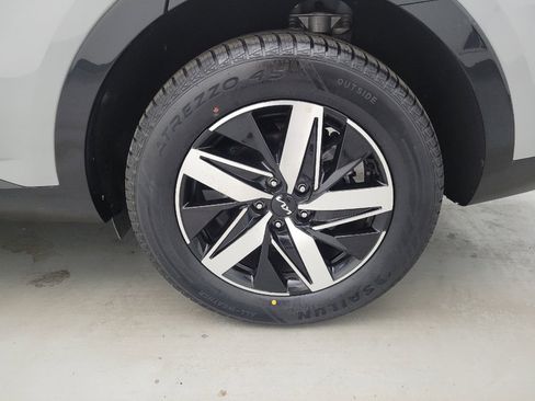 Used 2023 Kia Sorento EX w/ Panoramic Sunroof Package FWD image 31