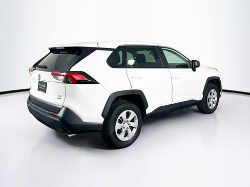 Used 2025 Toyota RAV4 LE AWD/4WD image 9