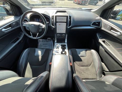 Used 2024 Ford Edge ST w/ Equipment Group 401A AWD/4WD image 11