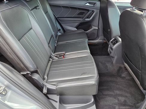 Used 2022 Volkswagen Tiguan SE R-Line AWD/4WD image 14