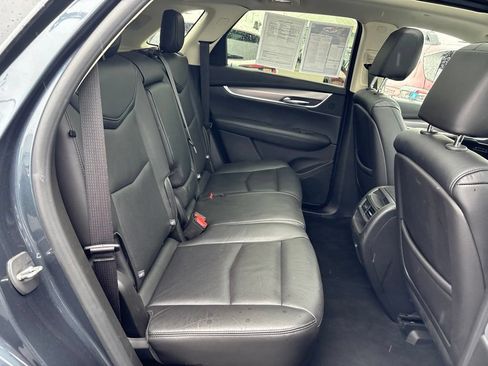 Used 2019 Cadillac XT5 Luxury FWD image 11