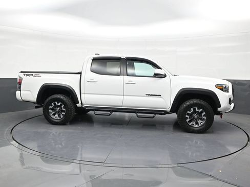 Used 2023 Toyota Tacoma TRD Off-Road w/ TRD Premium Off Road Package RWD image 6