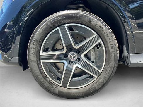 Certified 2026 Mercedes-Benz GLC 300 4MATIC image 9