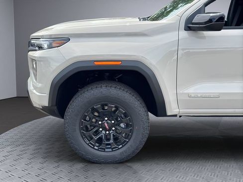 New 2026 GMC Canyon Elevation w/ Convenience Package AWD/4WD image 30