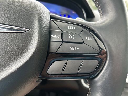 Used 2017 Chrysler 300 S w/ 300S Premium Group image 28