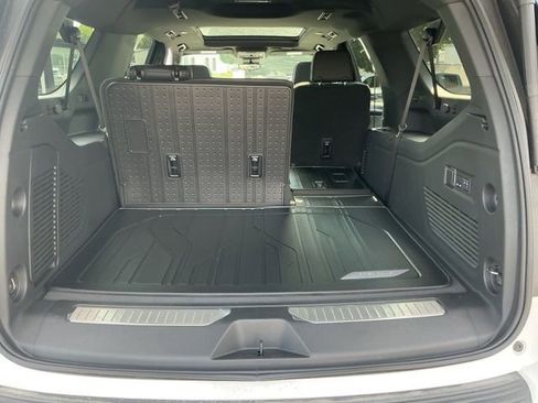 New 2025 Chevrolet Suburban RST w/ Advanced Technology Package image 15